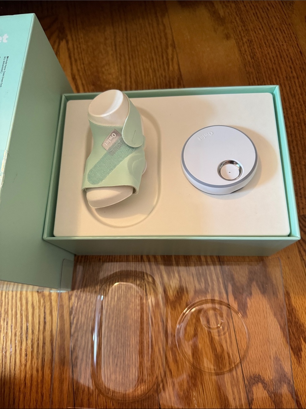 Oculus Mint Green and White VR Accessory Set
